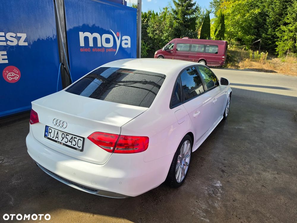 Audi A4 Limousine 2.0 TDI Quattro - 30