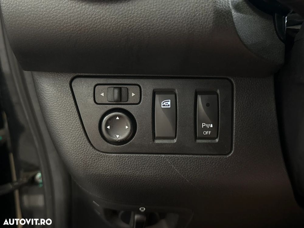 Dacia Spring - 14