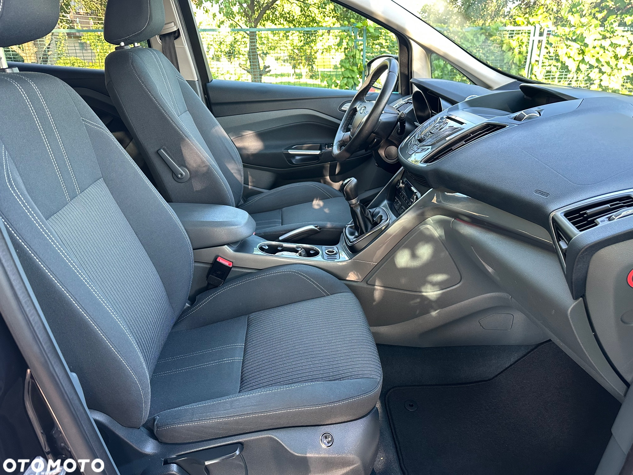 Ford C-MAX 1.6 Ti-VCT Titanium - 10