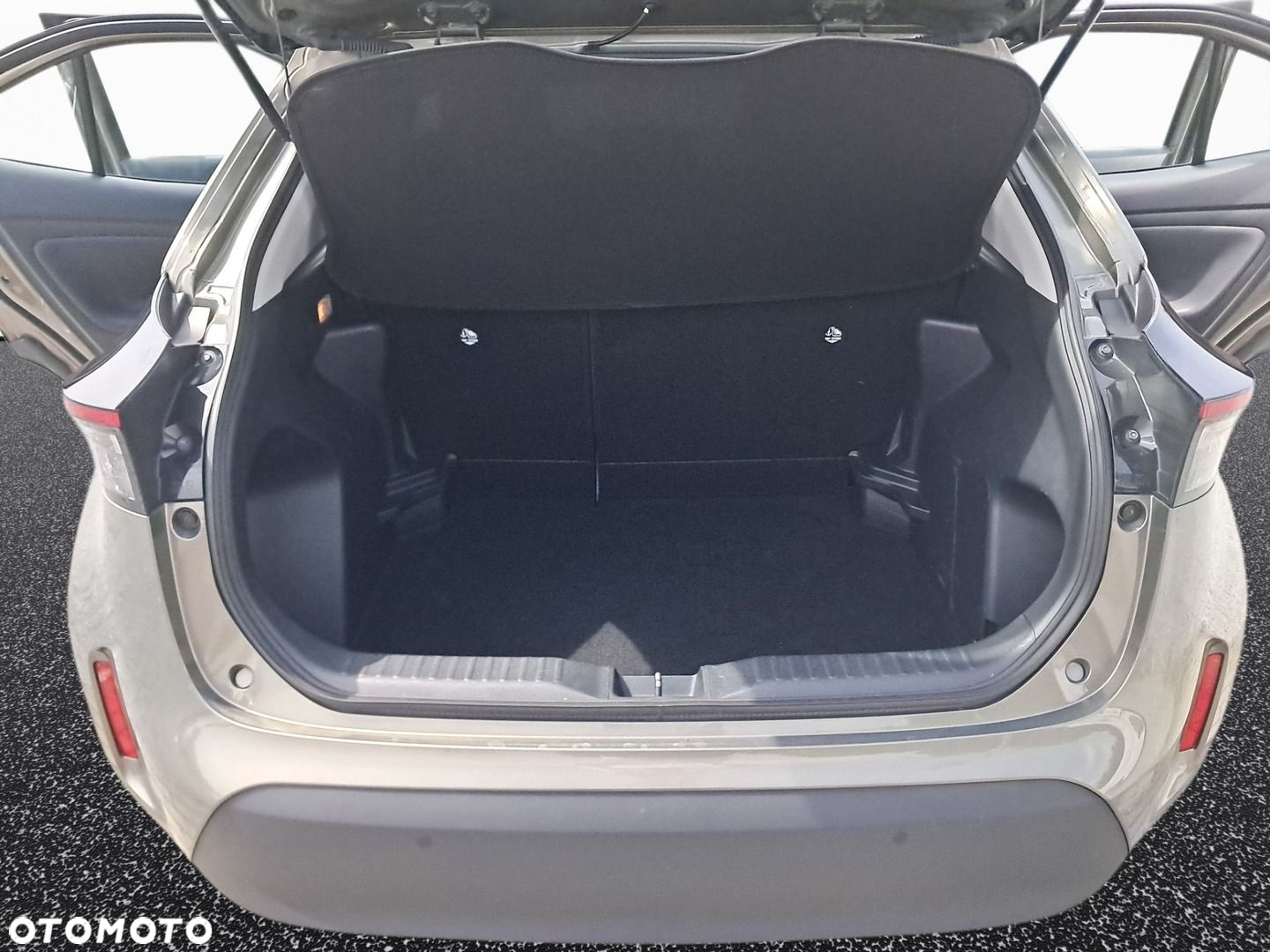 Toyota Yaris Cross - 15
