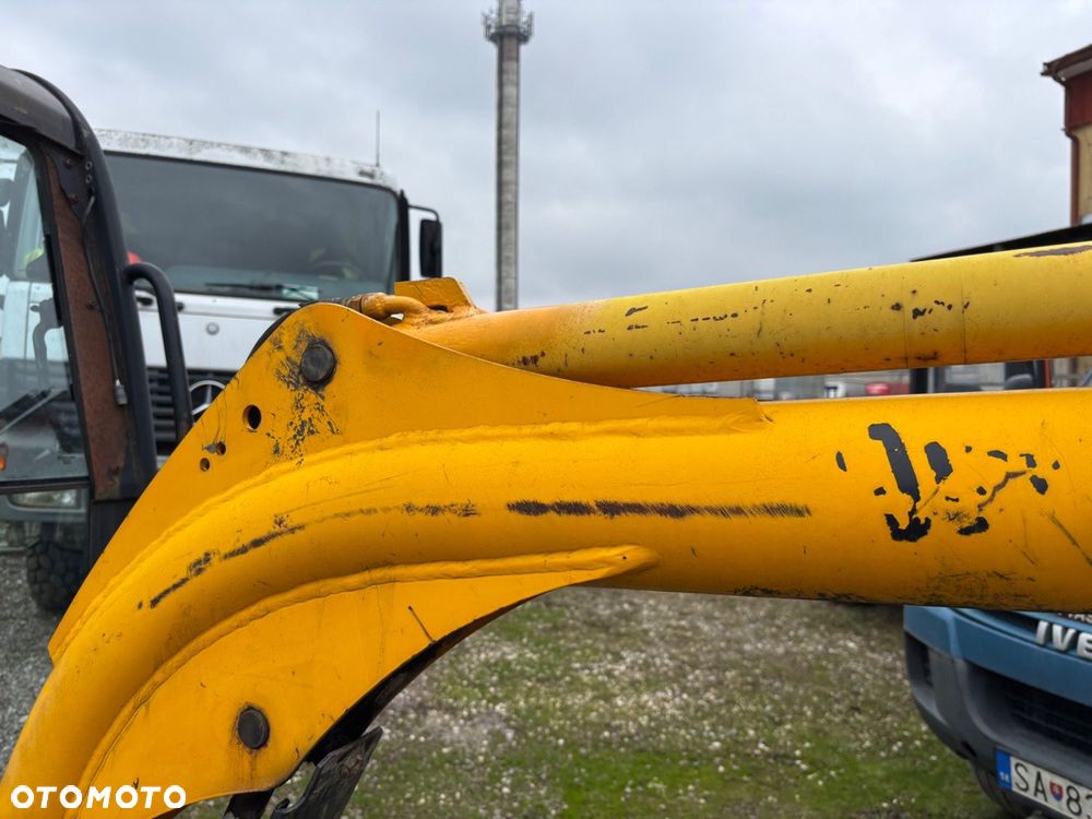 JCB 8018 - 30