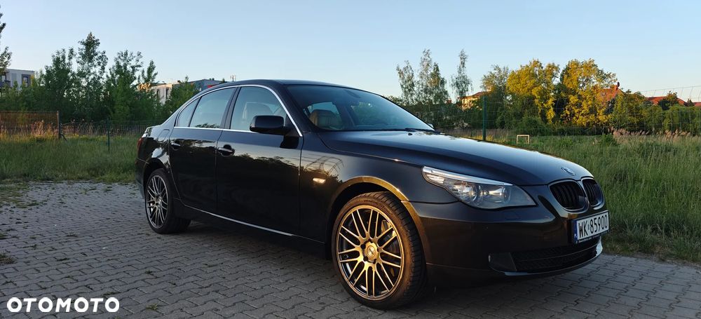 BMW Seria 5 530d xDrive - 5