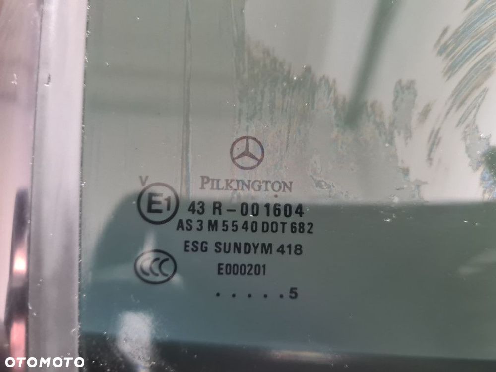 DRZWI TYŁ PRAWE C768 C168 MERCEDES W203 - 9