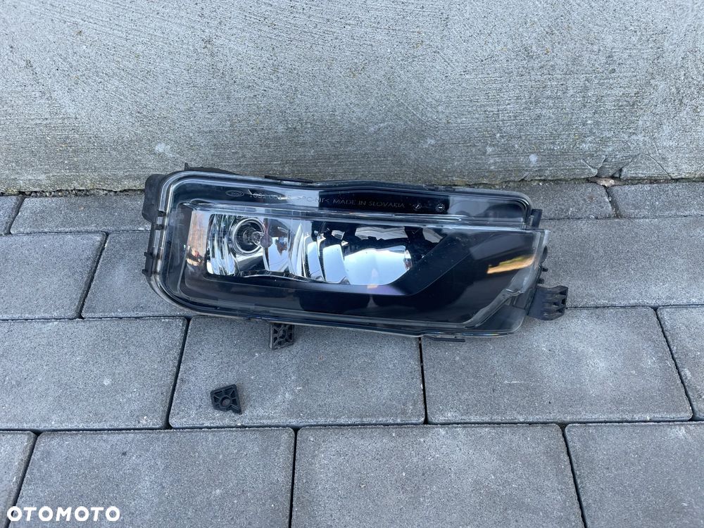 HALOGEN PRAWY VW CRAFTER II, MAN TGE  2016-- - 1