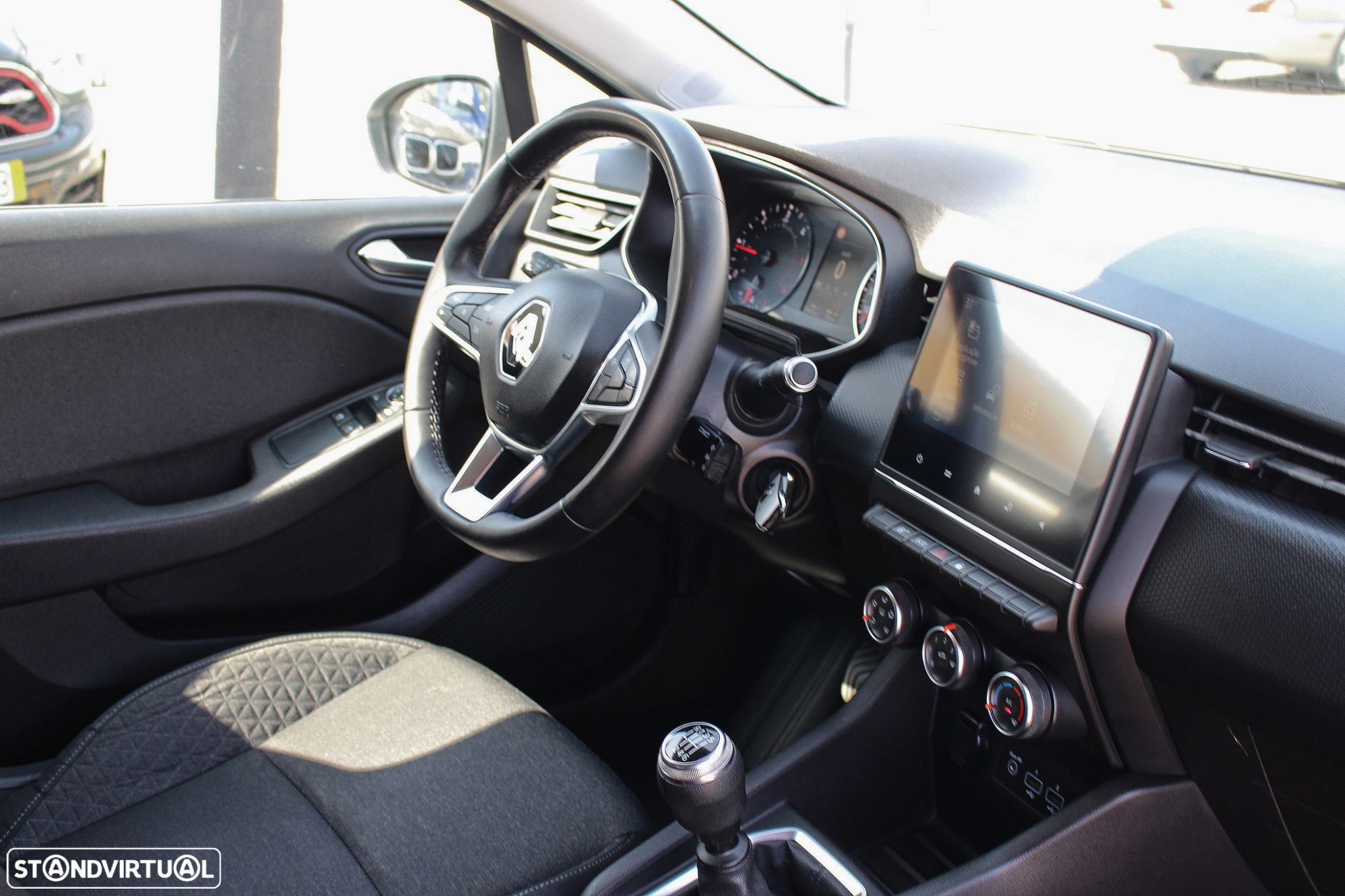 Renault Clio 1.5 Blue dCi Intens - 40