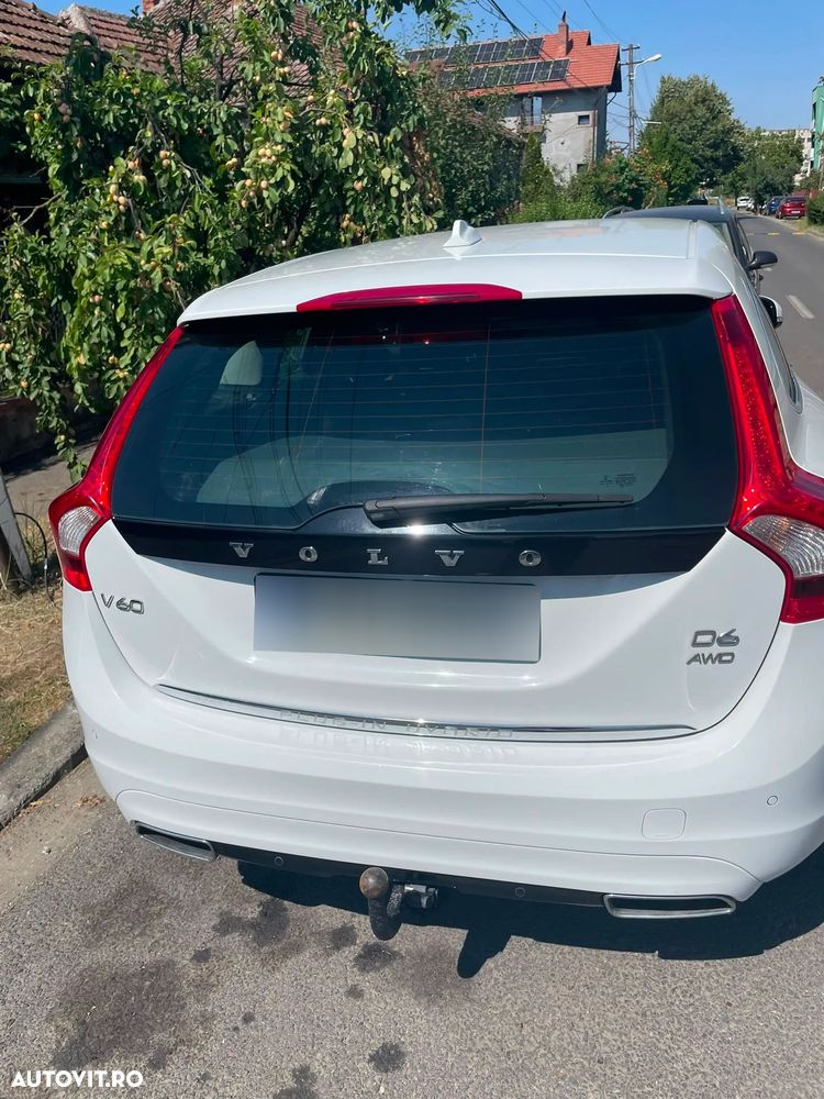 Volvo V60 D5 AWD Kinetic - 10
