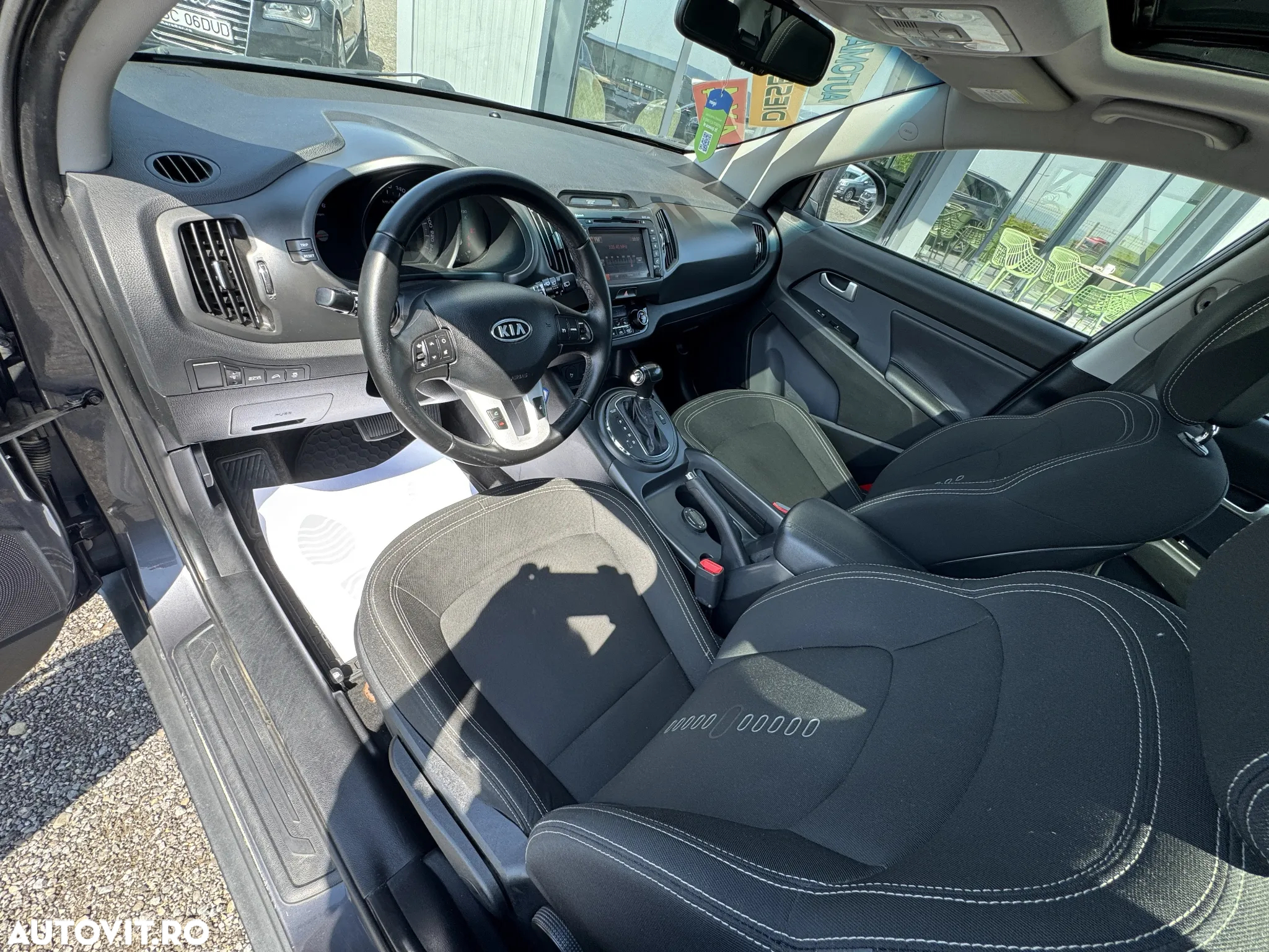 Kia Sportage 2.0 CRDI 4WD Automatik Dream-Team Edition - 15