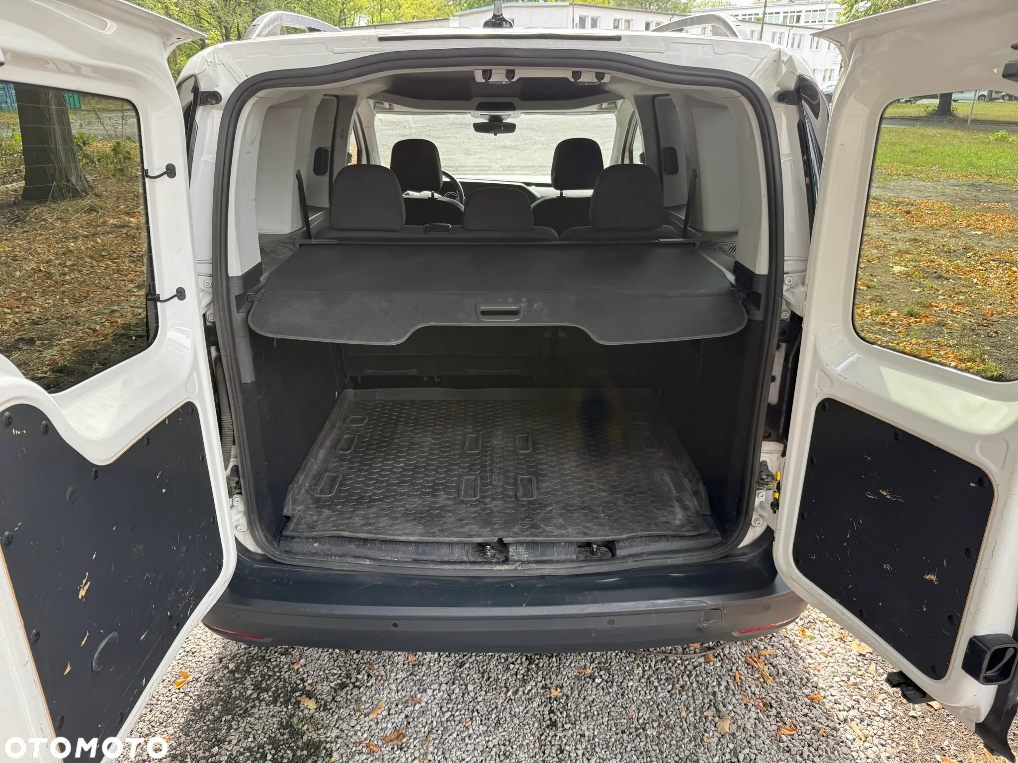 Volkswagen Caddy 2.0 TDI - 13