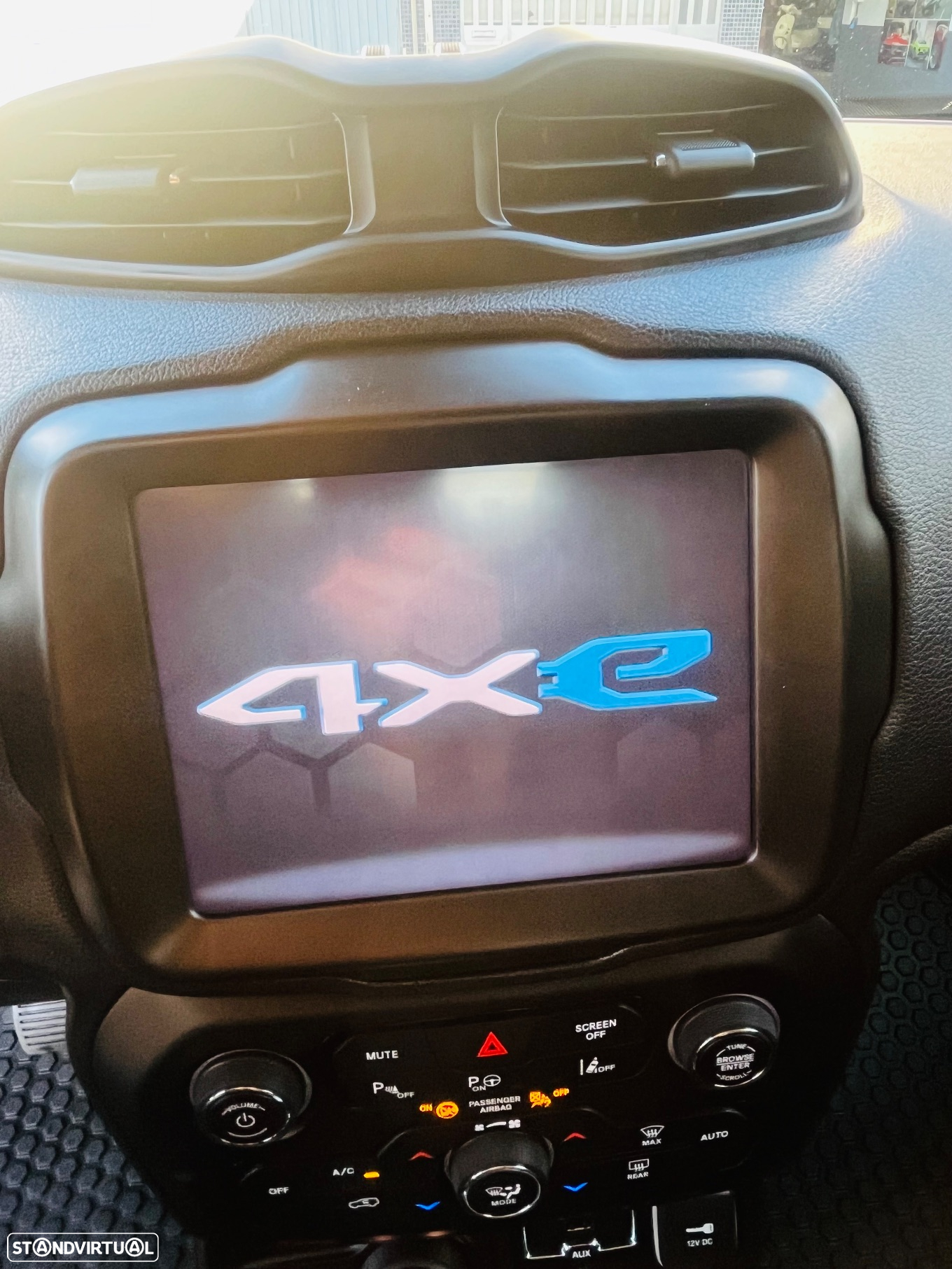 Jeep Renegade 1.3 TG 4Xe Limited - 44