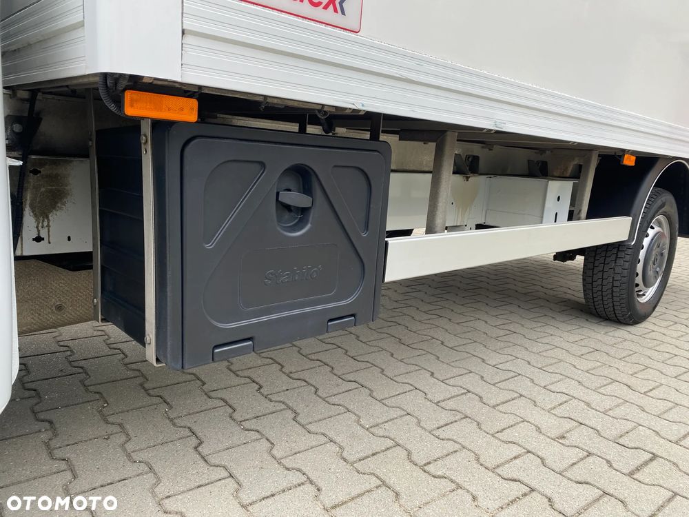 Renault Master - 9