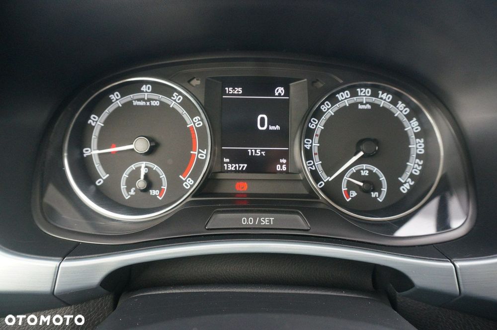 Skoda Fabia 1.0 TSI Ambition - 14