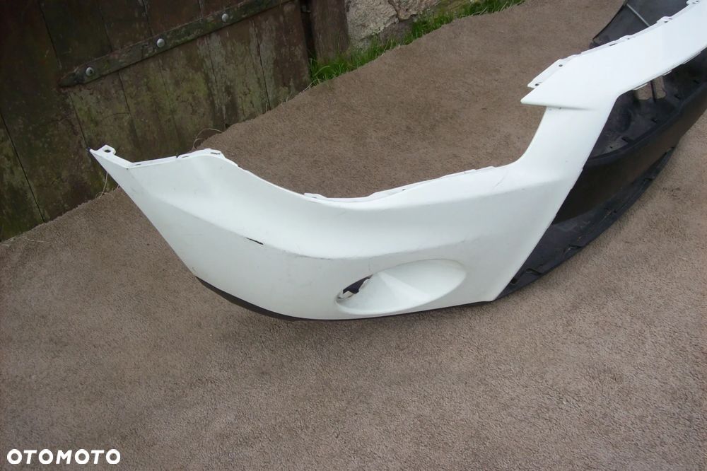 ZDERZAK PRZEDNI MITSHUBISHI OUTLANDER  II /LIFT/ROK 10-12 - 2