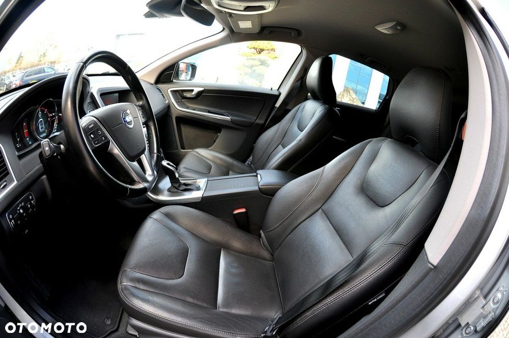 Volvo XC 60 D4 Drive-E Summum - 7