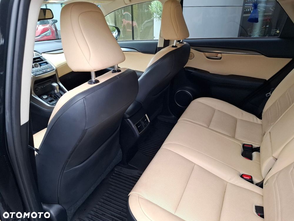 Lexus NX 200t Comfort AWD - 15