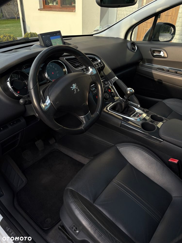 Peugeot 3008 2.0 HDi Premium+ - 13