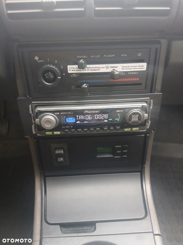 Ford Probe 2.2 GL - 18