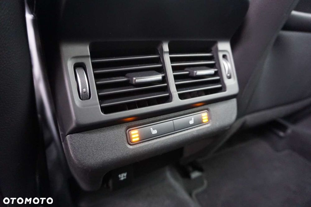 Land Rover Range Rover Evoque - 20