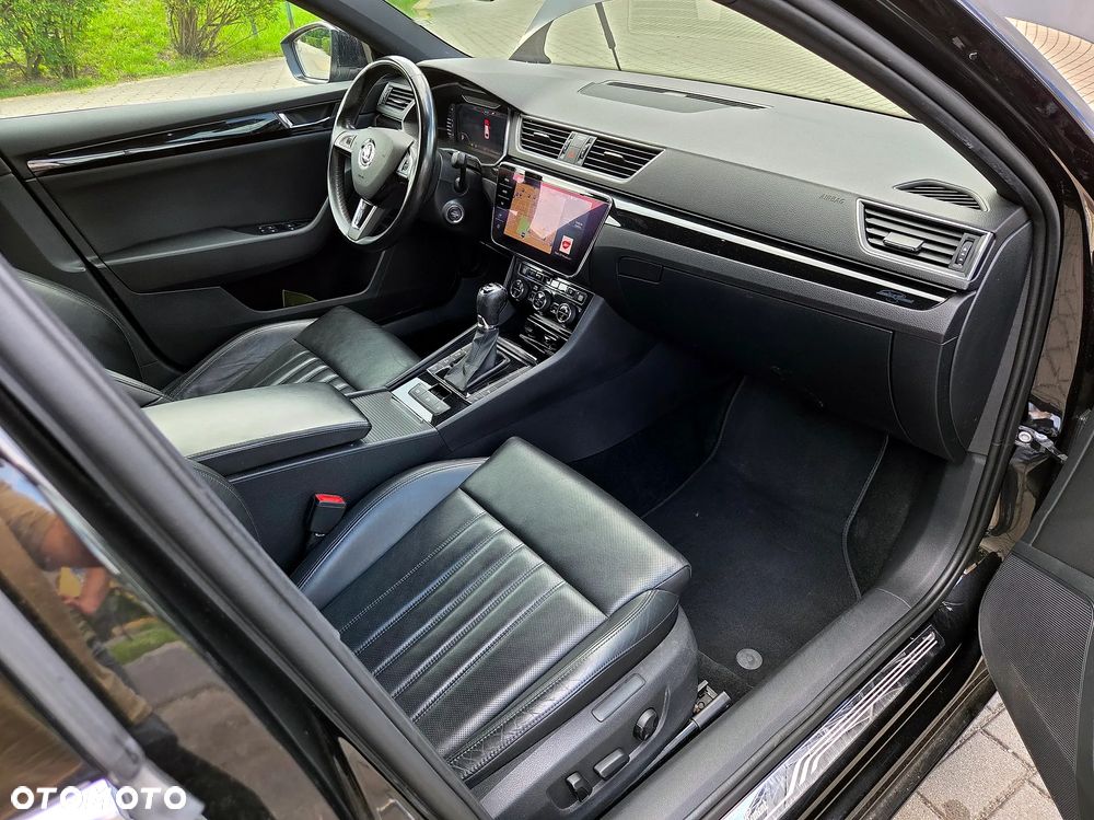 Skoda Superb 2.0 TDI 4x4 L&K DSG - 38