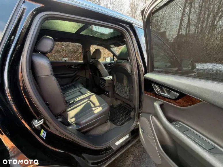 Audi Q7 - 15