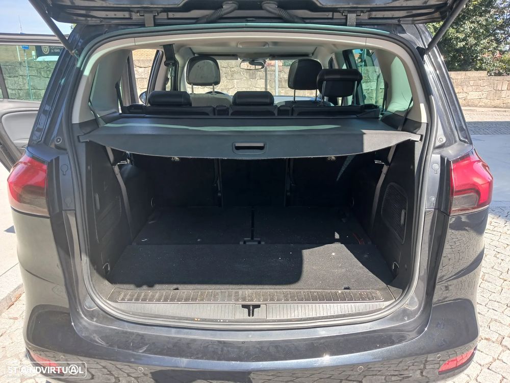 Opel Zafira 1.6 CDTi Executive - 17