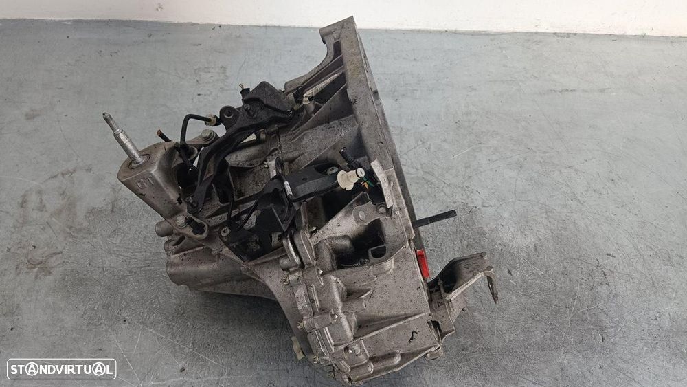 CAIXA DE VELOCIDADES RENAULT MEGANE IV BERLINA 5P - 1