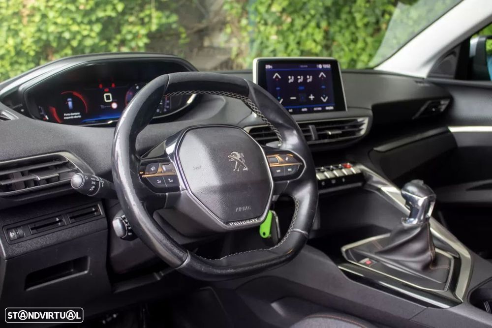 Peugeot 5008 1.5 BlueHDi Active - 11