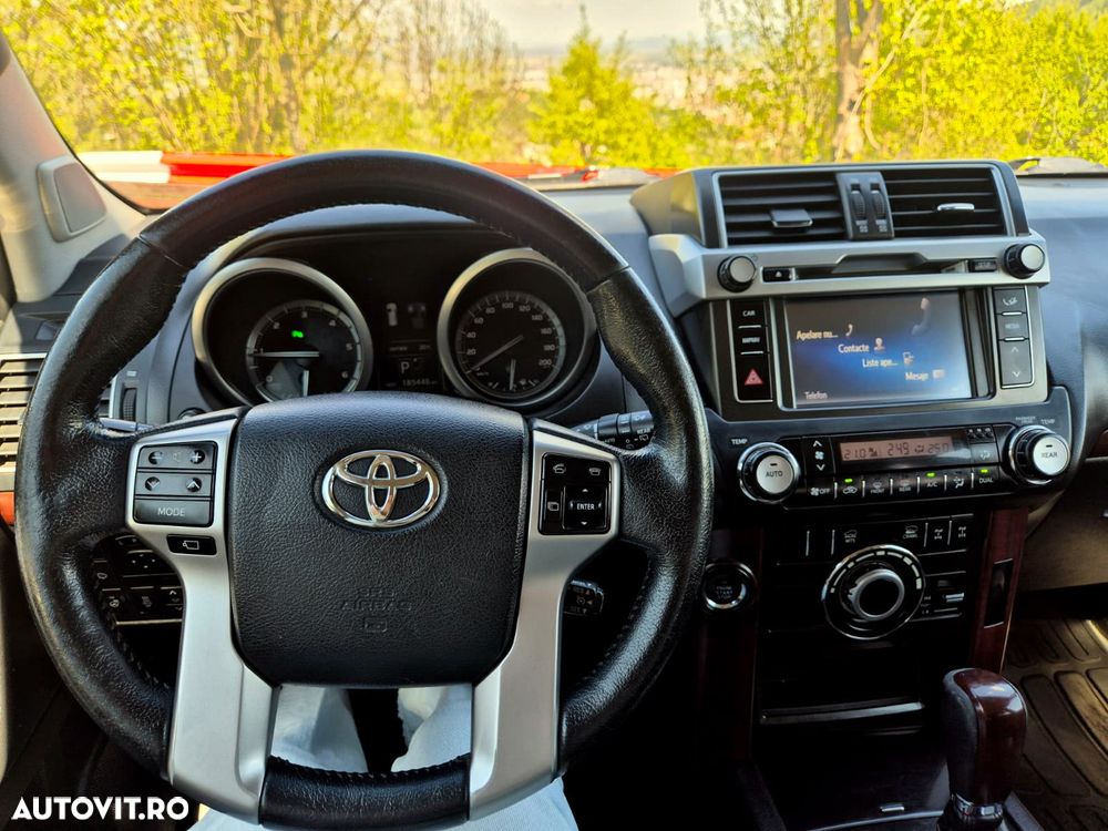 Toyota Land Cruiser 2.8l Turbo D-4D A/T AVS Luxury - 24