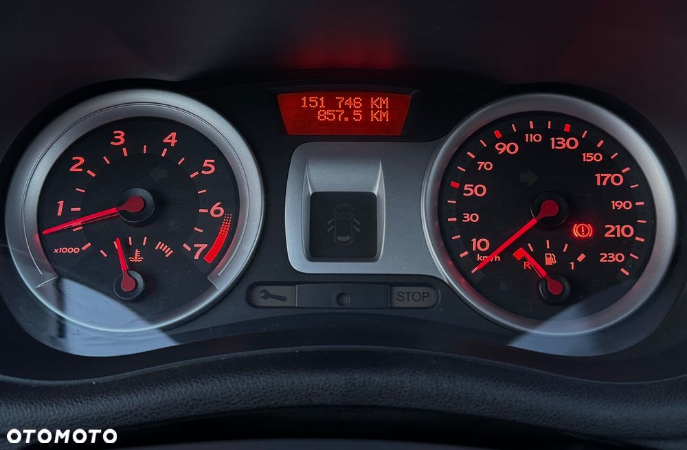 Renault Clio 1.2 TCE Expression - 12