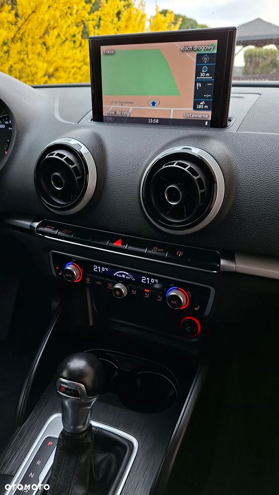 Audi A3 Sportback 2.0 TDI S tronic - 22