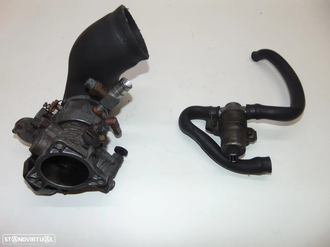 Volvo serie 200/700/900 corpo borboleta - 7
