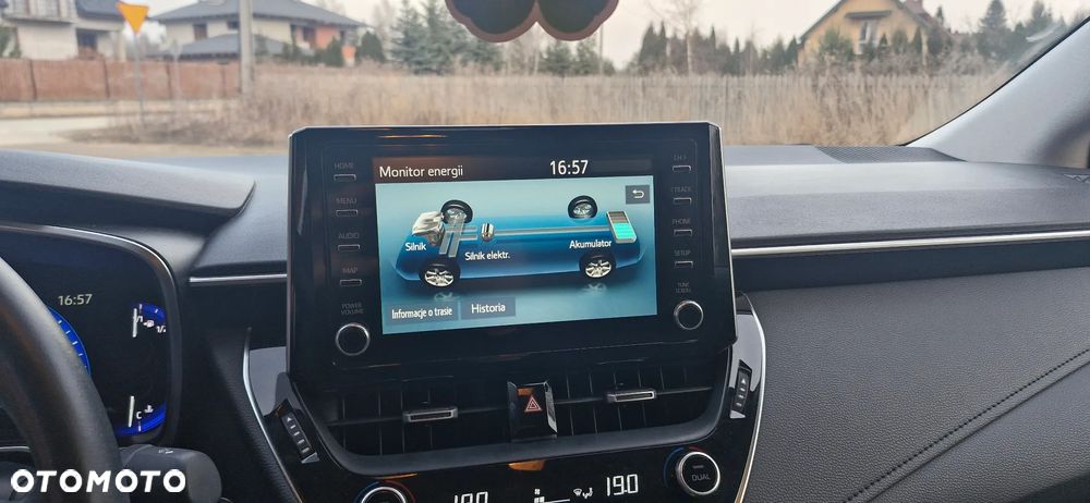 Toyota Corolla 1.8 Hybrid Executive - 20