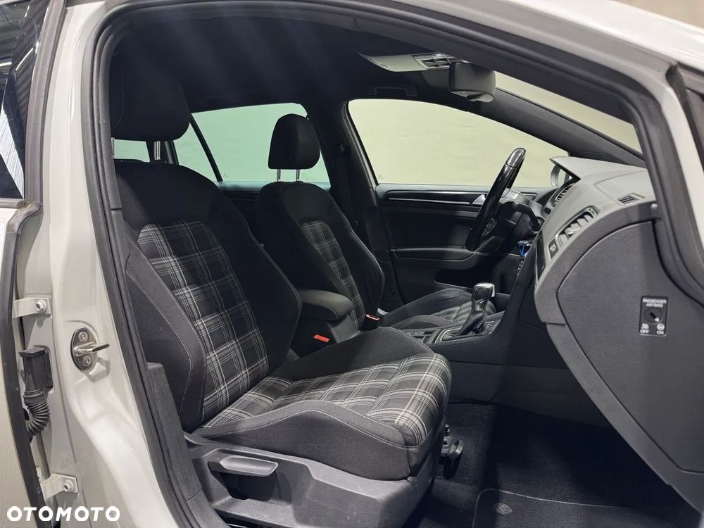 Volkswagen Golf 2.0 TDI BMT GTD DSG - 14