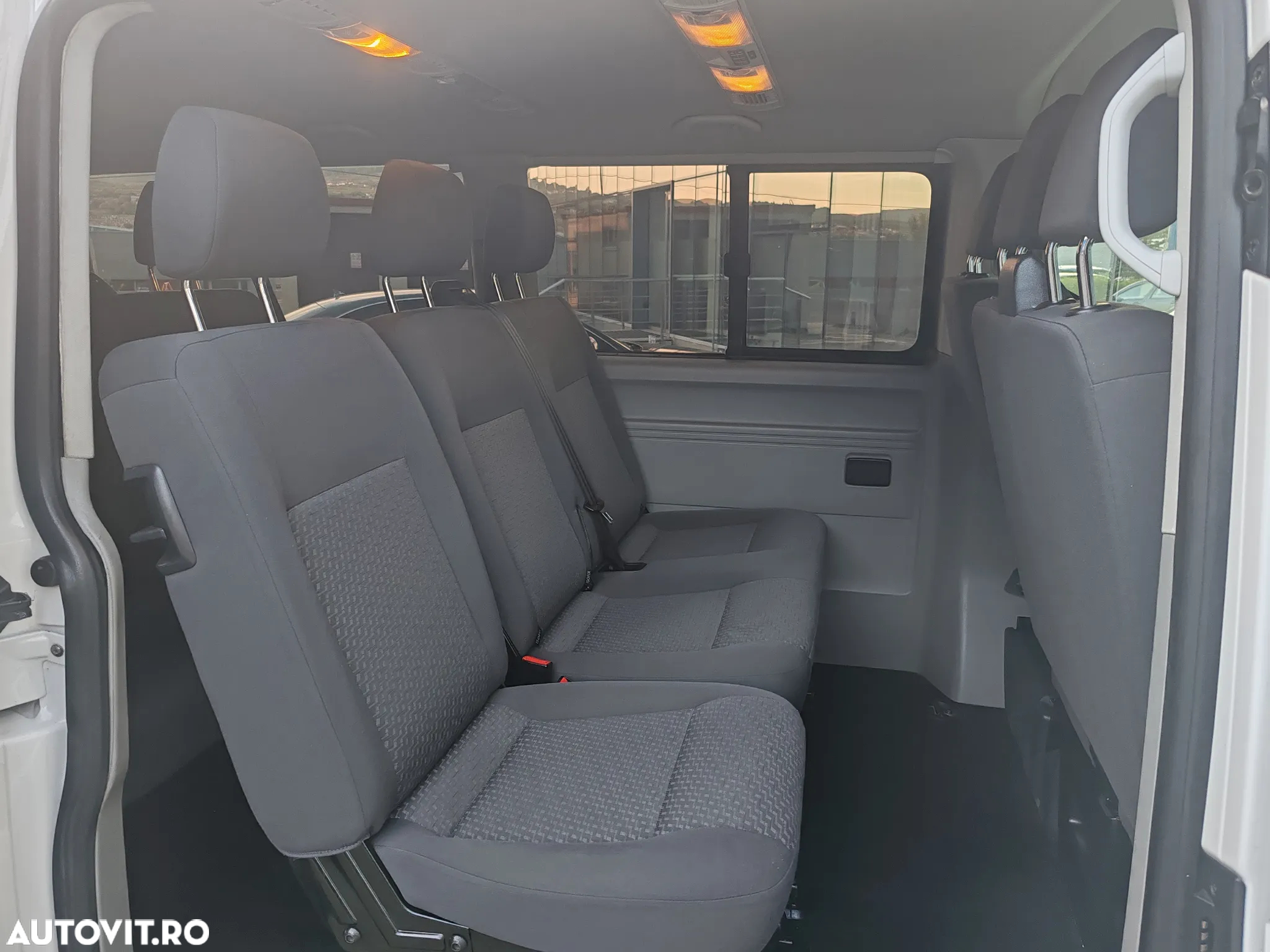 Volkswagen Transporter Multivan 4MOTION BMT Highline - 8