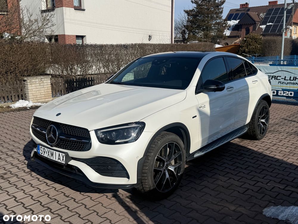 Mercedes-Benz GLC 300 de 4-Matic Business Edition - 11
