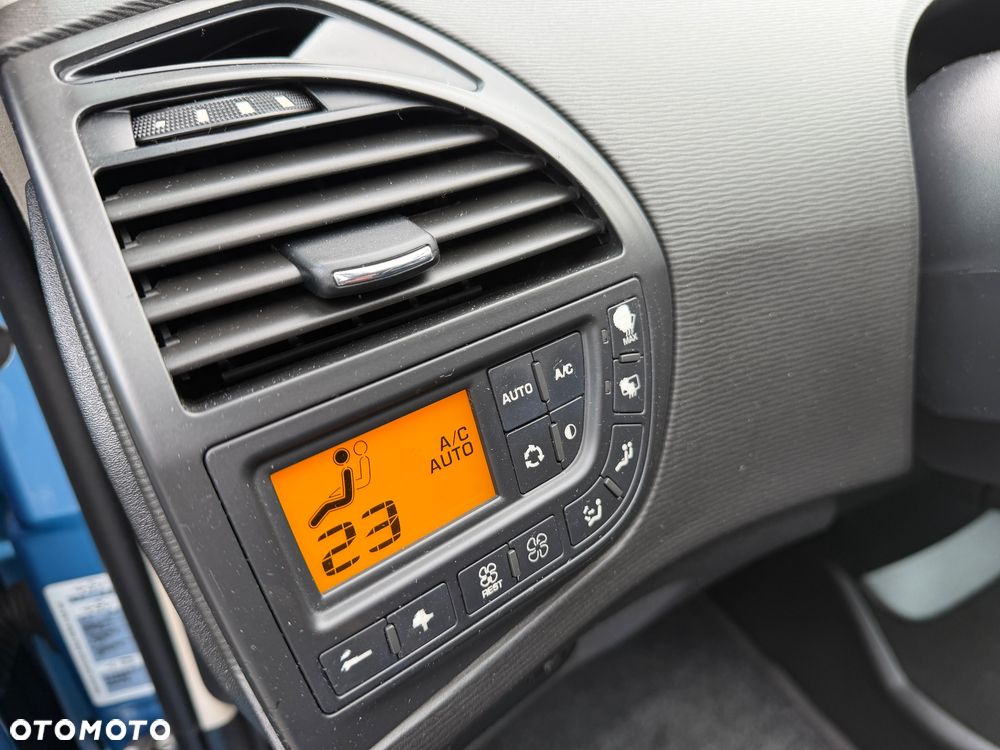 Citroën C4 2.0 16V Automatik Exclusive - 15
