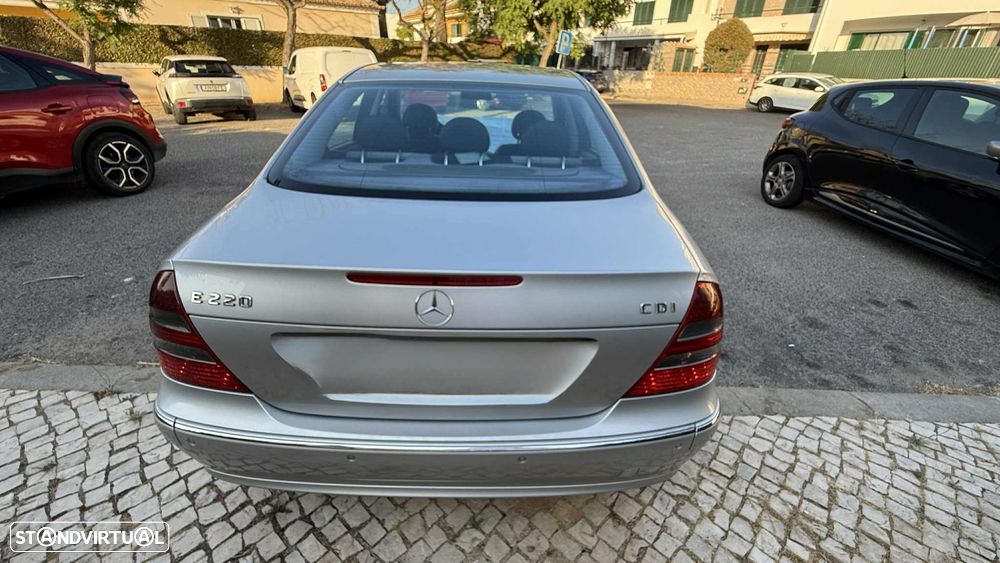 Mercedes-Benz E 220 CDI Avantgarde - 5