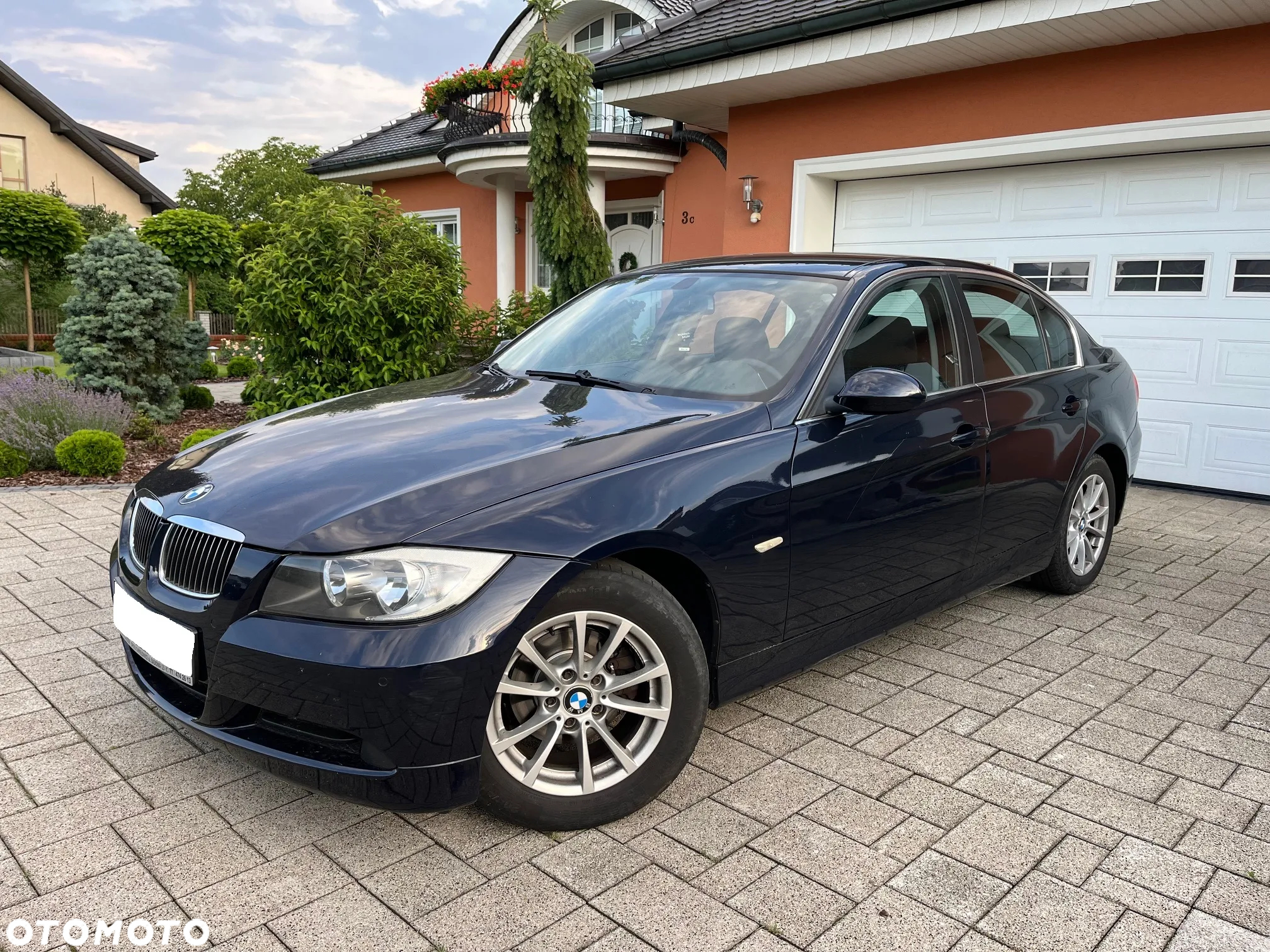 BMW Seria 3 318i - 2