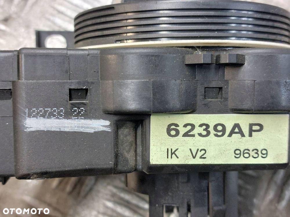 MANETKA PRZEŁĄCZNIK ZESPOLONY TAŚMA SYGNAŁU PEUGEOT 307 I - 5