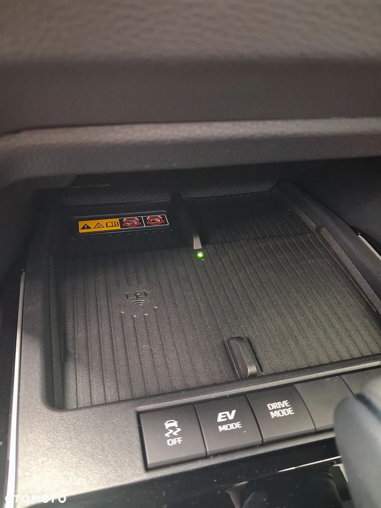 Toyota Corolla Cross - 21