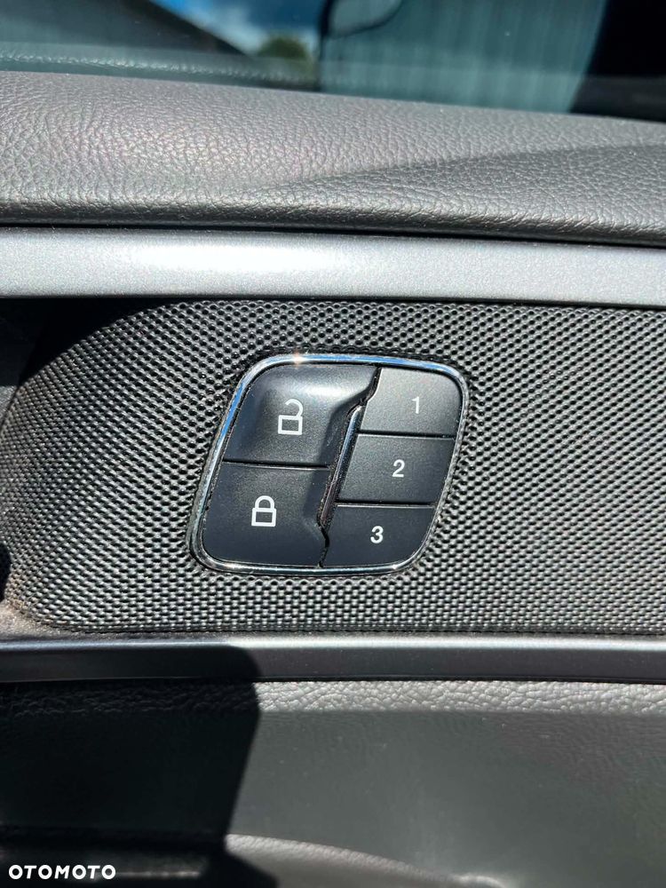 Ford Fusion - 9