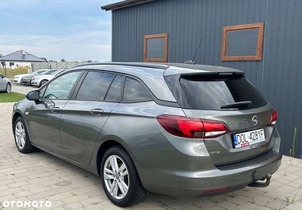 Opel Astra - 5