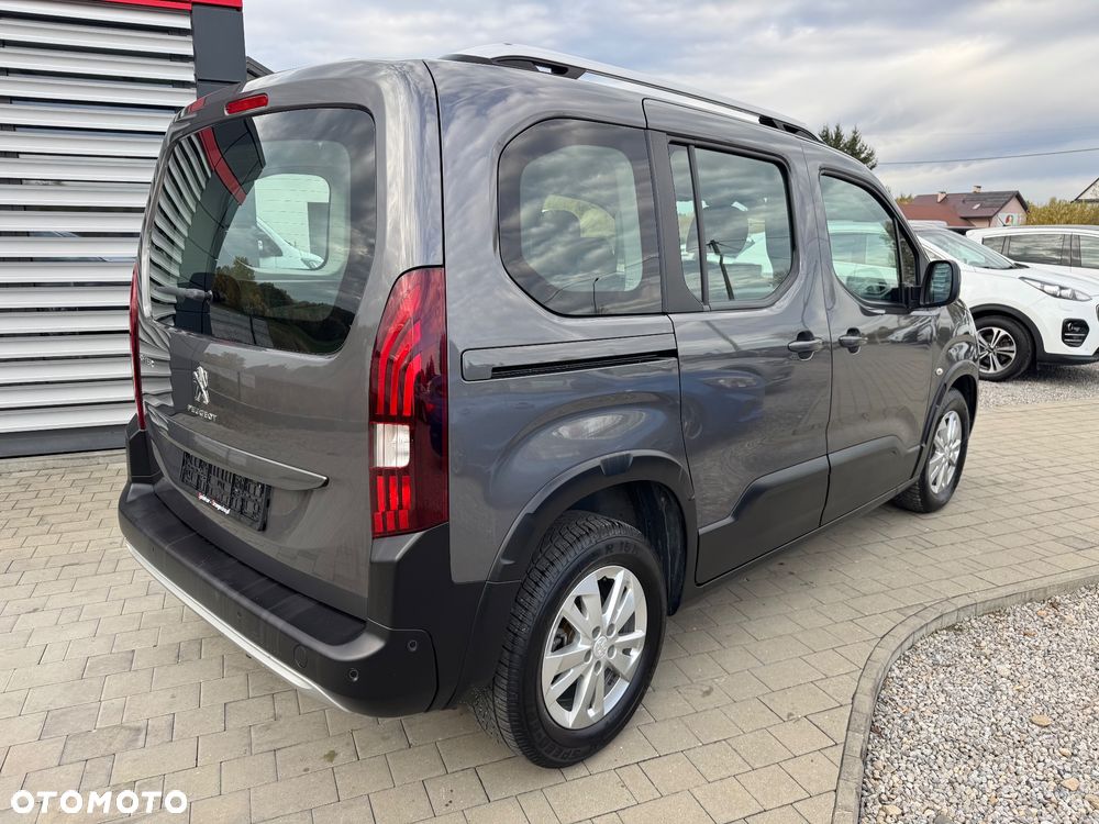 Peugeot Rifter - 13