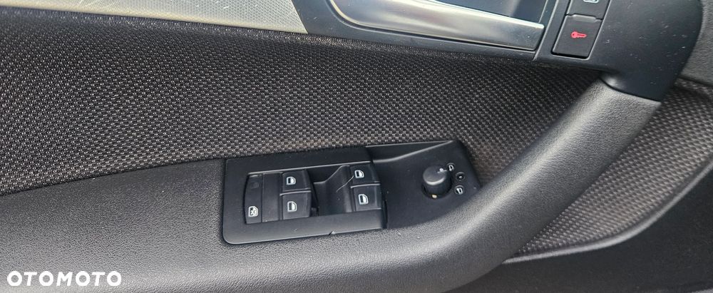 Audi A3 Sportback 1.8 TFSI Ambition - 9