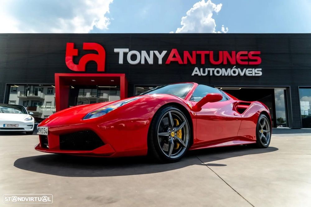 Ferrari 488 GTB Spider - 12