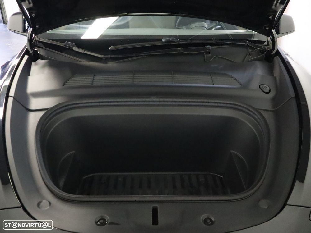 Tesla Model Y Tração Traseira - 26