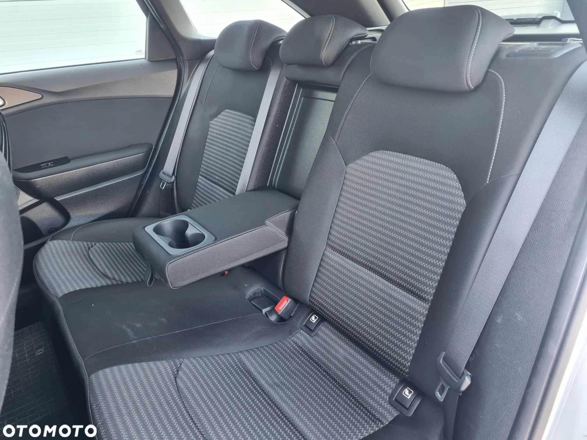 Kia Ceed 1.5 T-GDI Business Line - 15