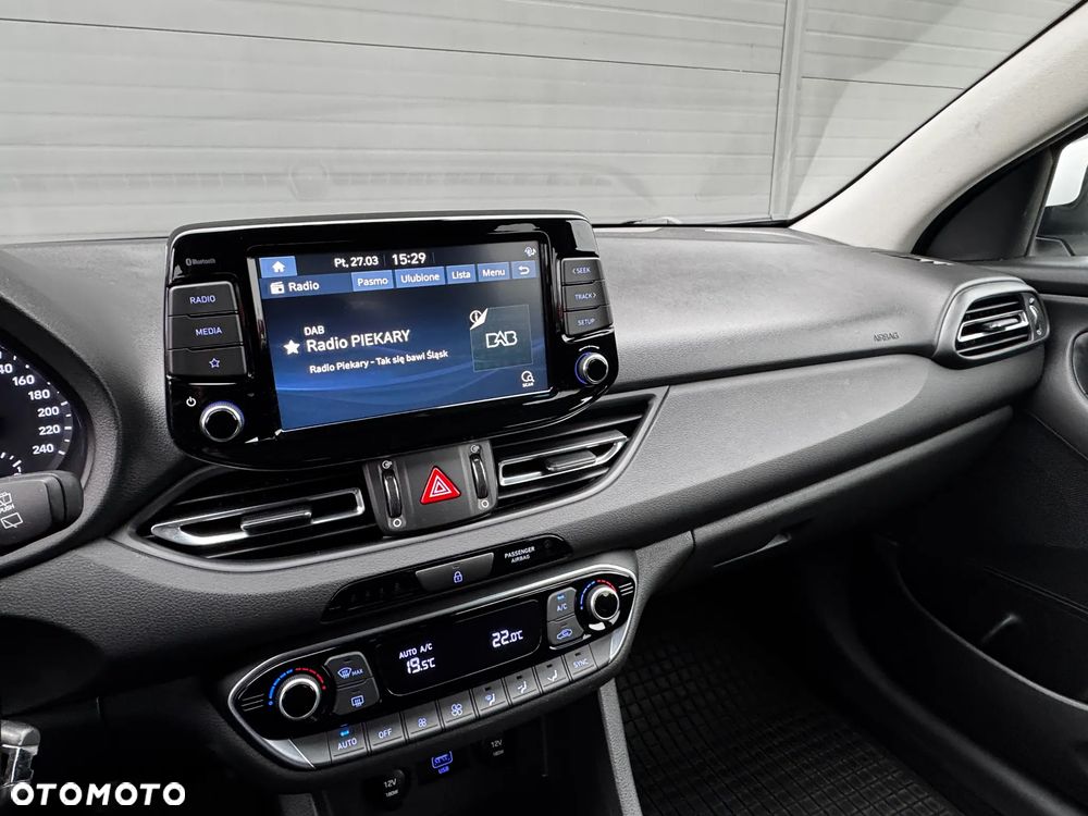 Hyundai i30 1.5 DPI Smart - 19