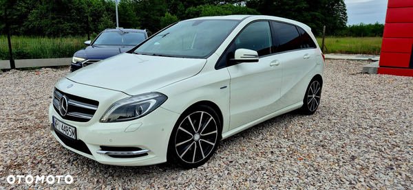 Mercedes-Benz Klasa B 180 (BlueEFFICIENCY)