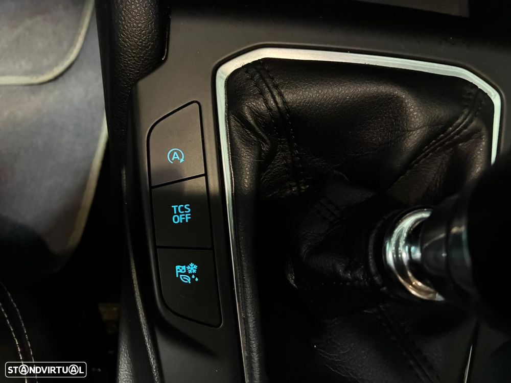 Ford Focus SW 1.5 TDCi EcoBlue Titanium - 26