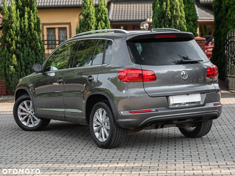 Volkswagen Tiguan 1.4 TSI 4Motion Exclusive - 9